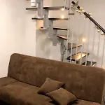 Sweet Getaway - & Parking Apartment